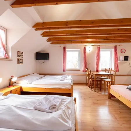 Penzion Vědomice * Vedomice